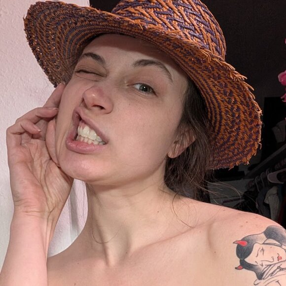Albertus Swanepoel straw hat